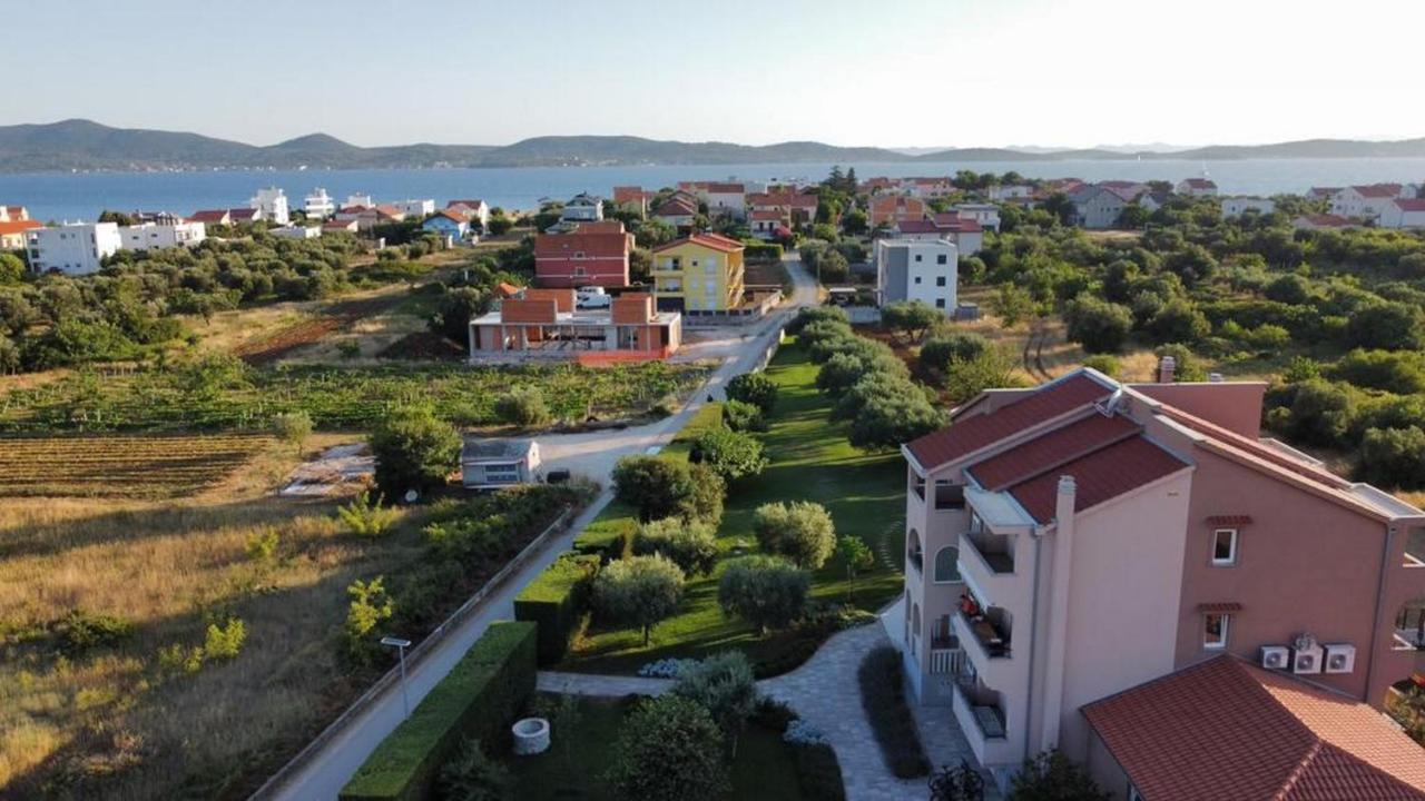 Luxury Apartments Garden Sukošan المظهر الخارجي الصورة
